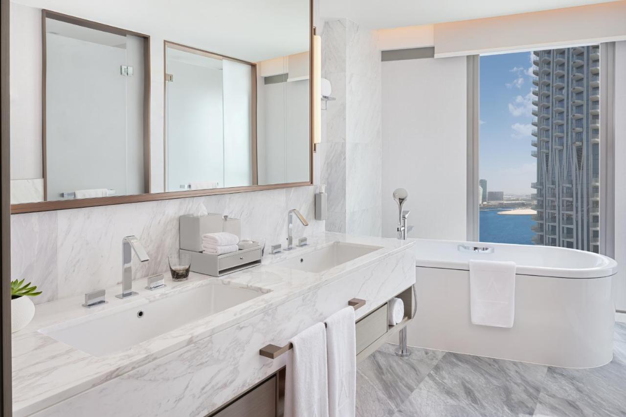 Address Creek Harbour Hotel Dubai Eksteriør billede Bathroom